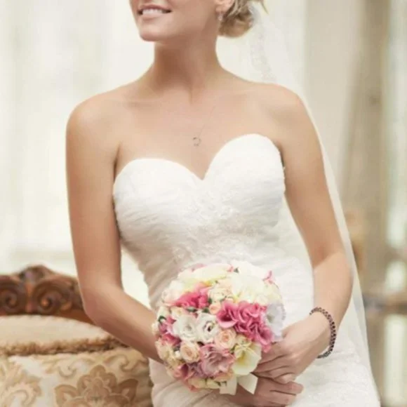 NWT Cate Chloe Dahlia 18k White Gold Plated Pendant Necklace